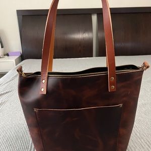 Portland Leather Medium Tote